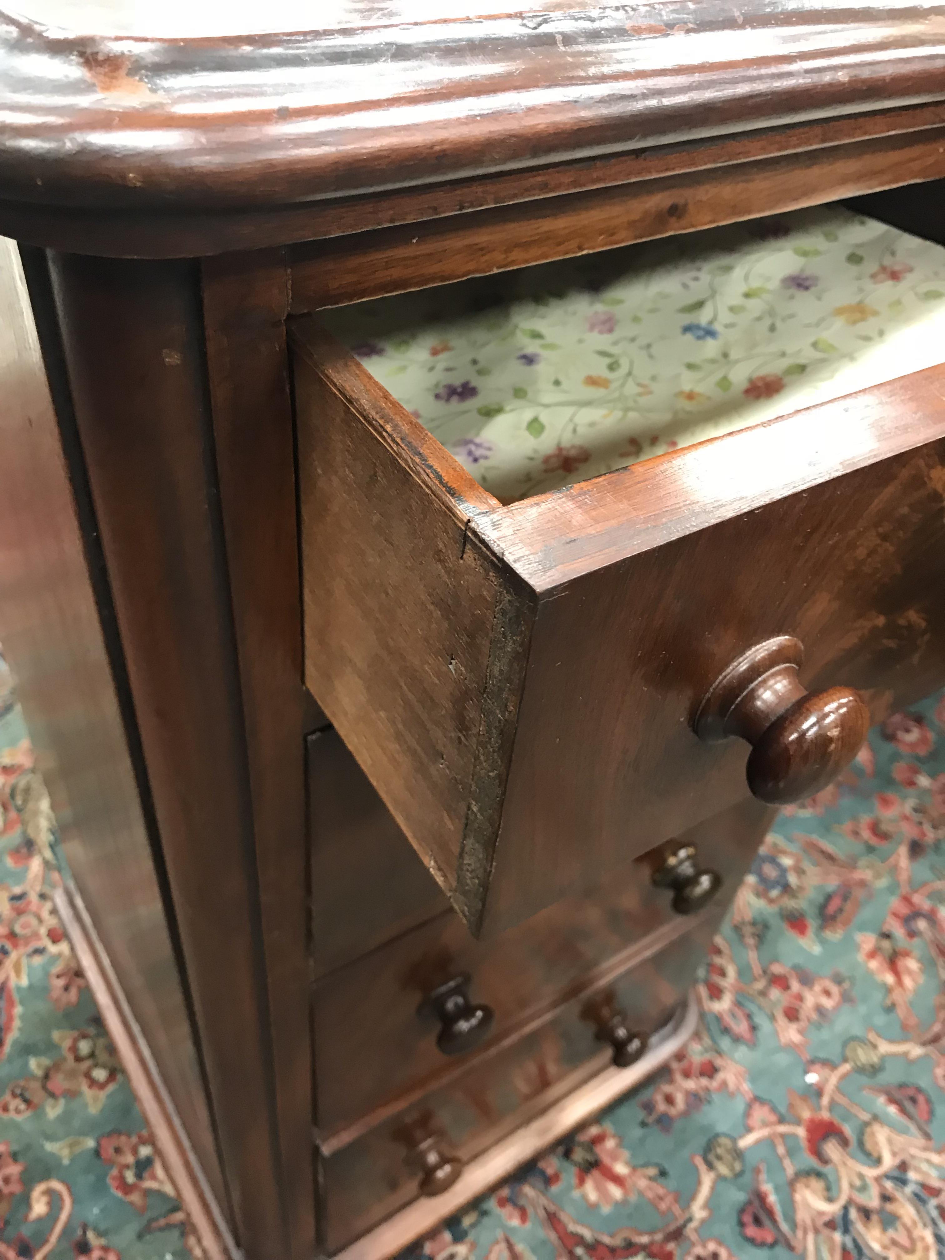 A pair of Victorian mahogany bedside chests, - Image 31 of 34