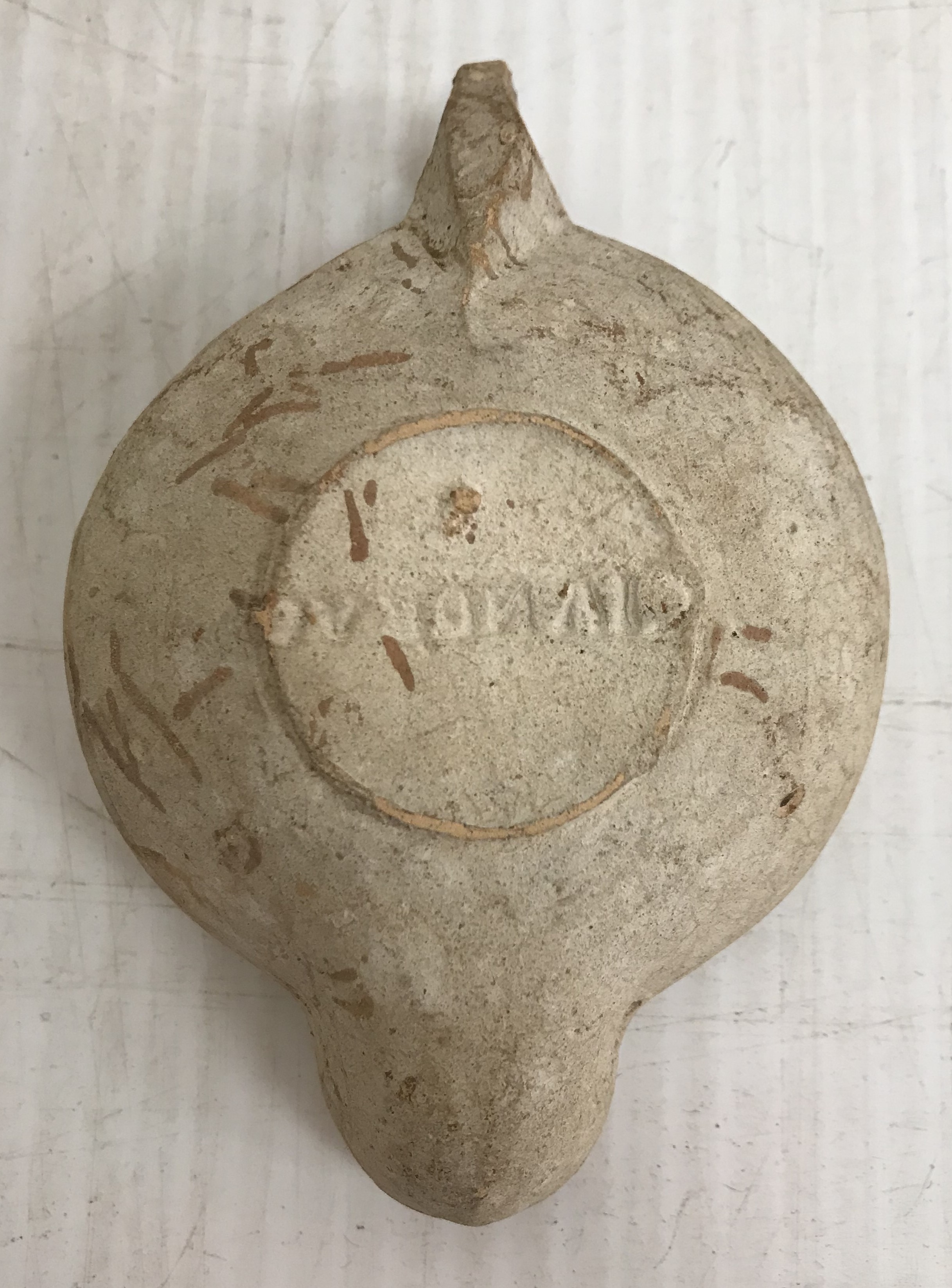 A Roman style pottery oil lamp with serp - Image 5 of 7