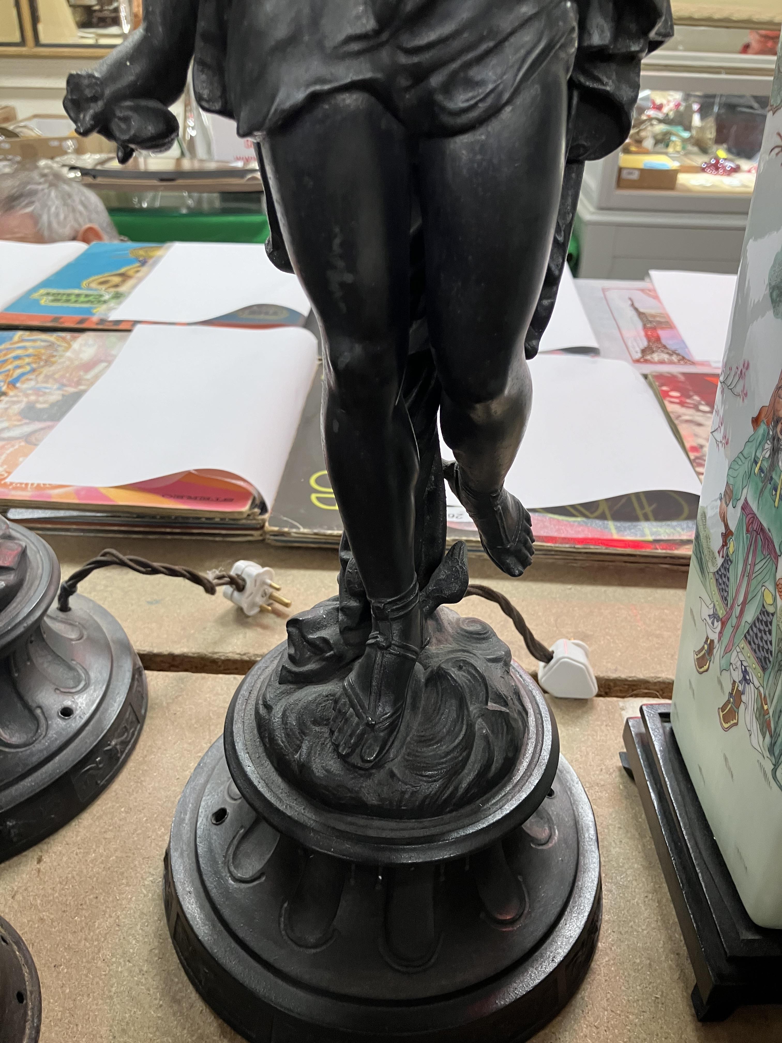 A pair of patinated spelter figural lamp - Image 25 of 26