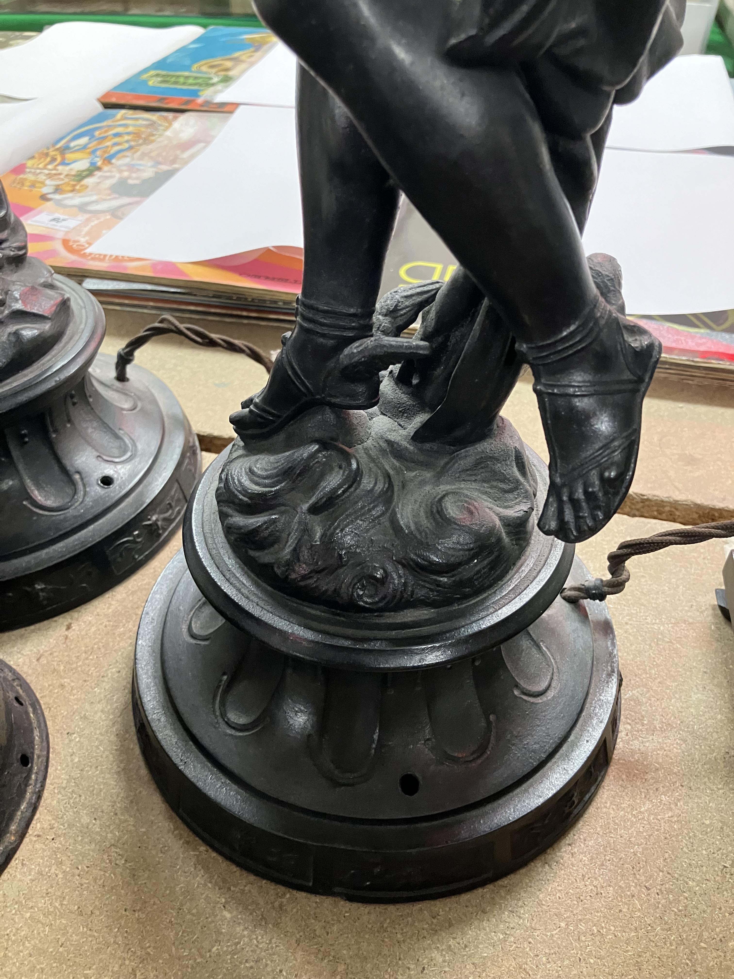 A pair of patinated spelter figural lamp - Image 22 of 26