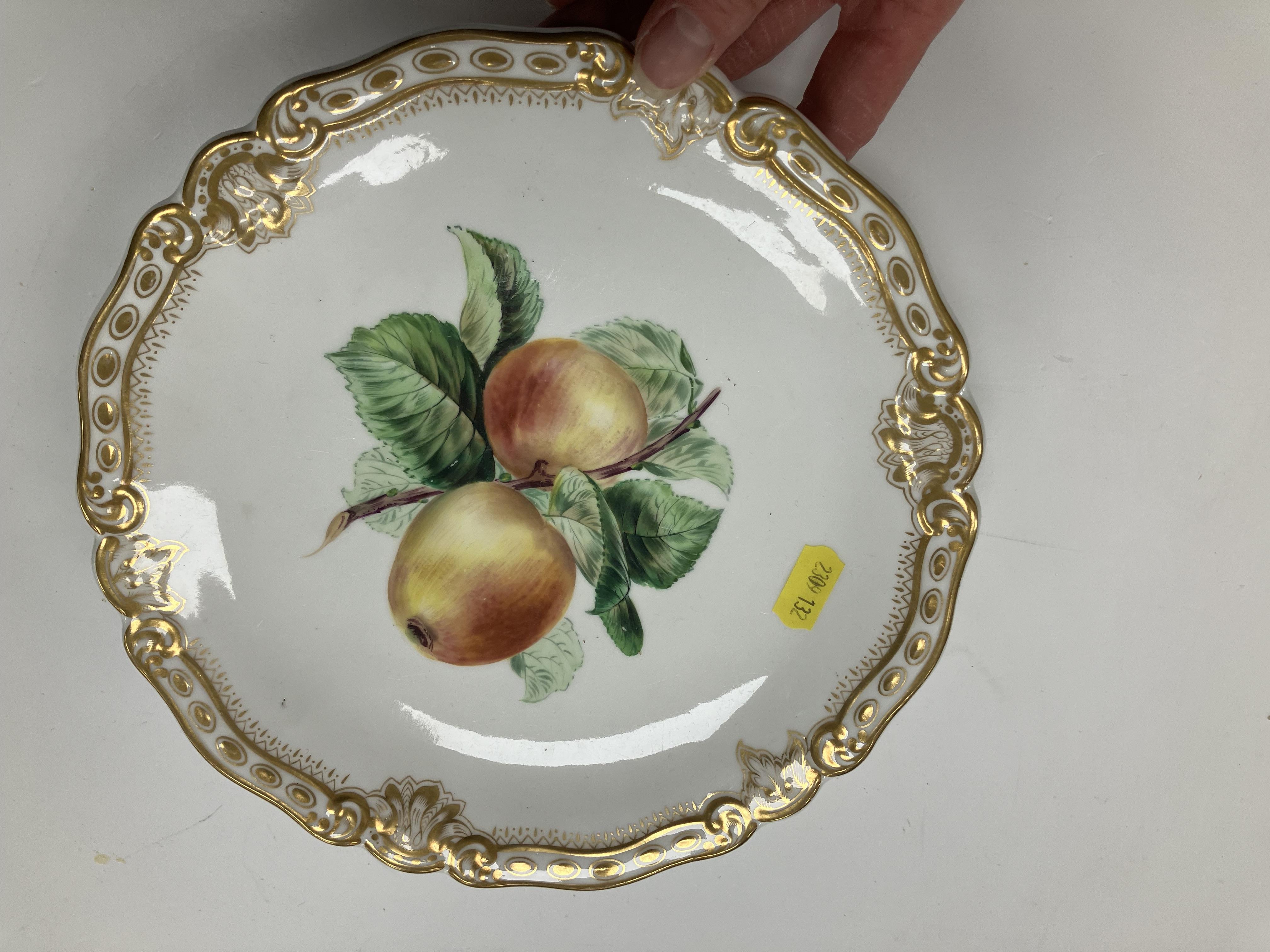 A 19th Century Worcester dessert service - Image 46 of 66