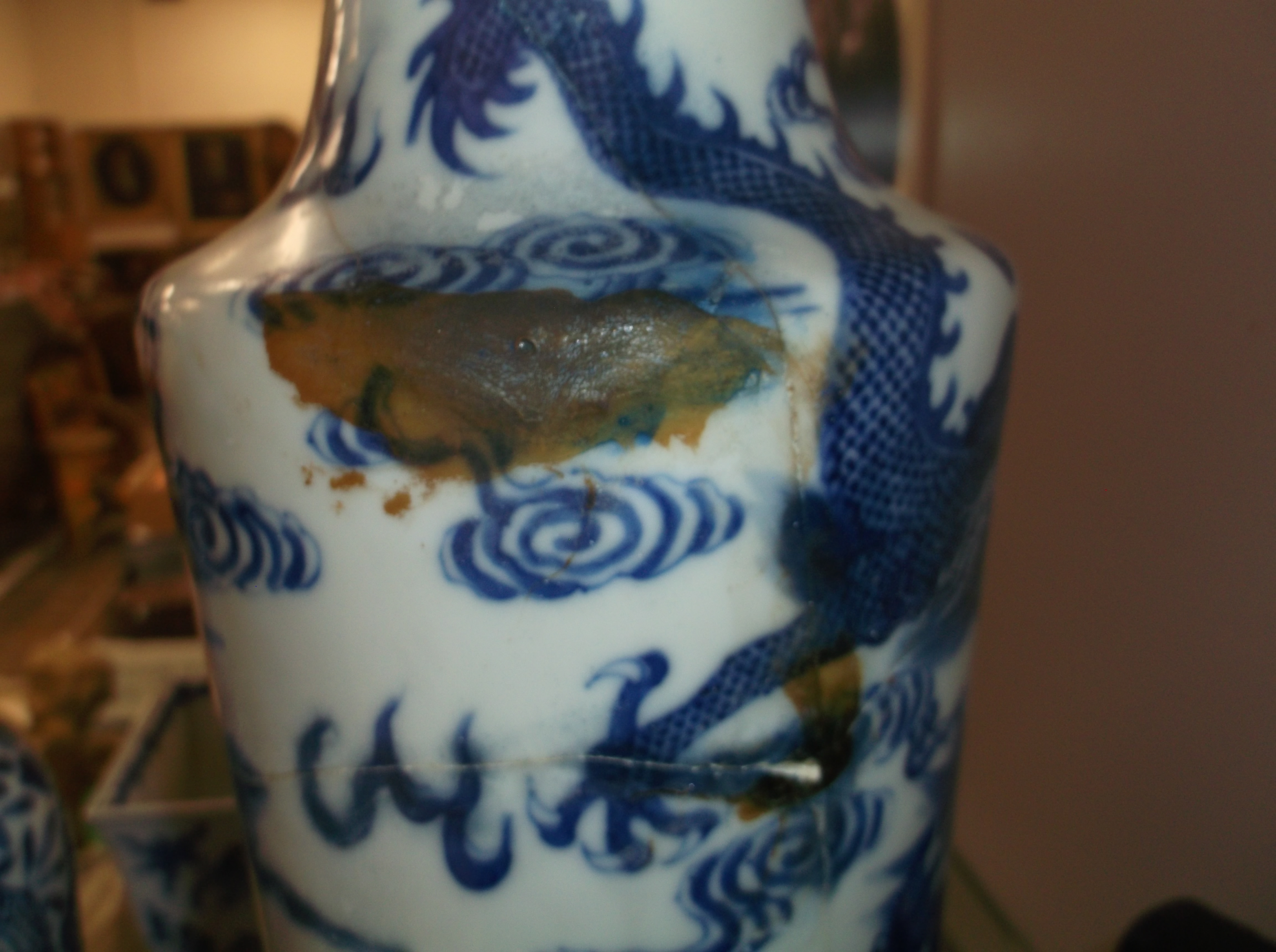 A Chinese blue and white vase, the main - Image 12 of 34