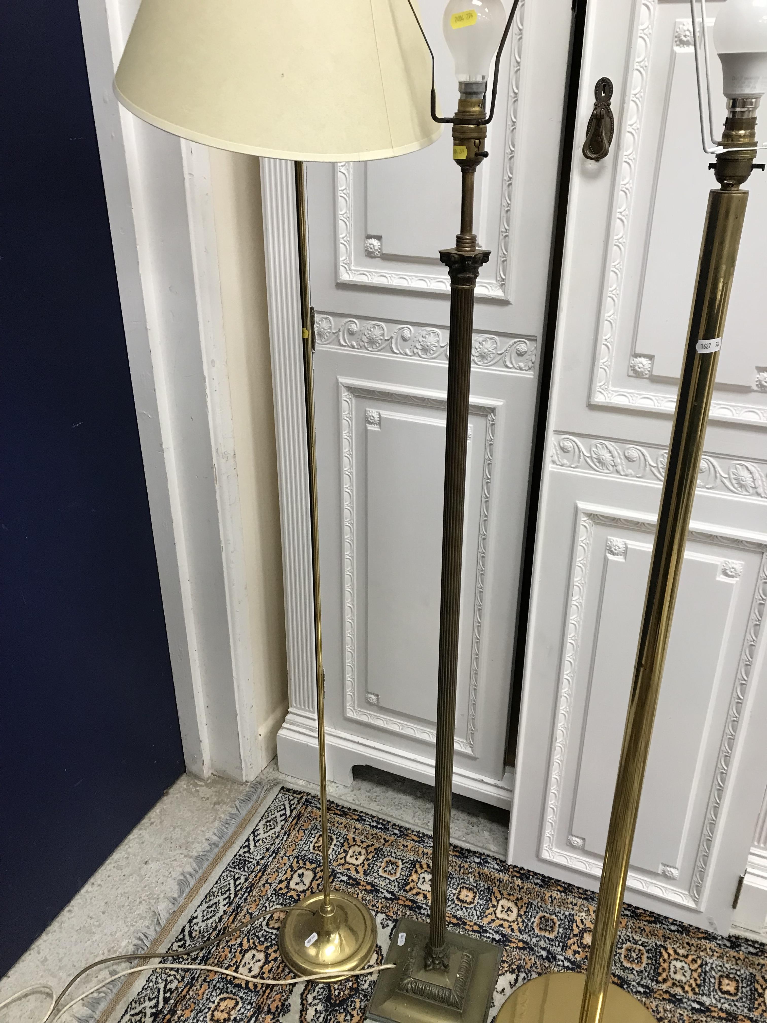 A pair of modern brass standard lamps, t - Image 2 of 4