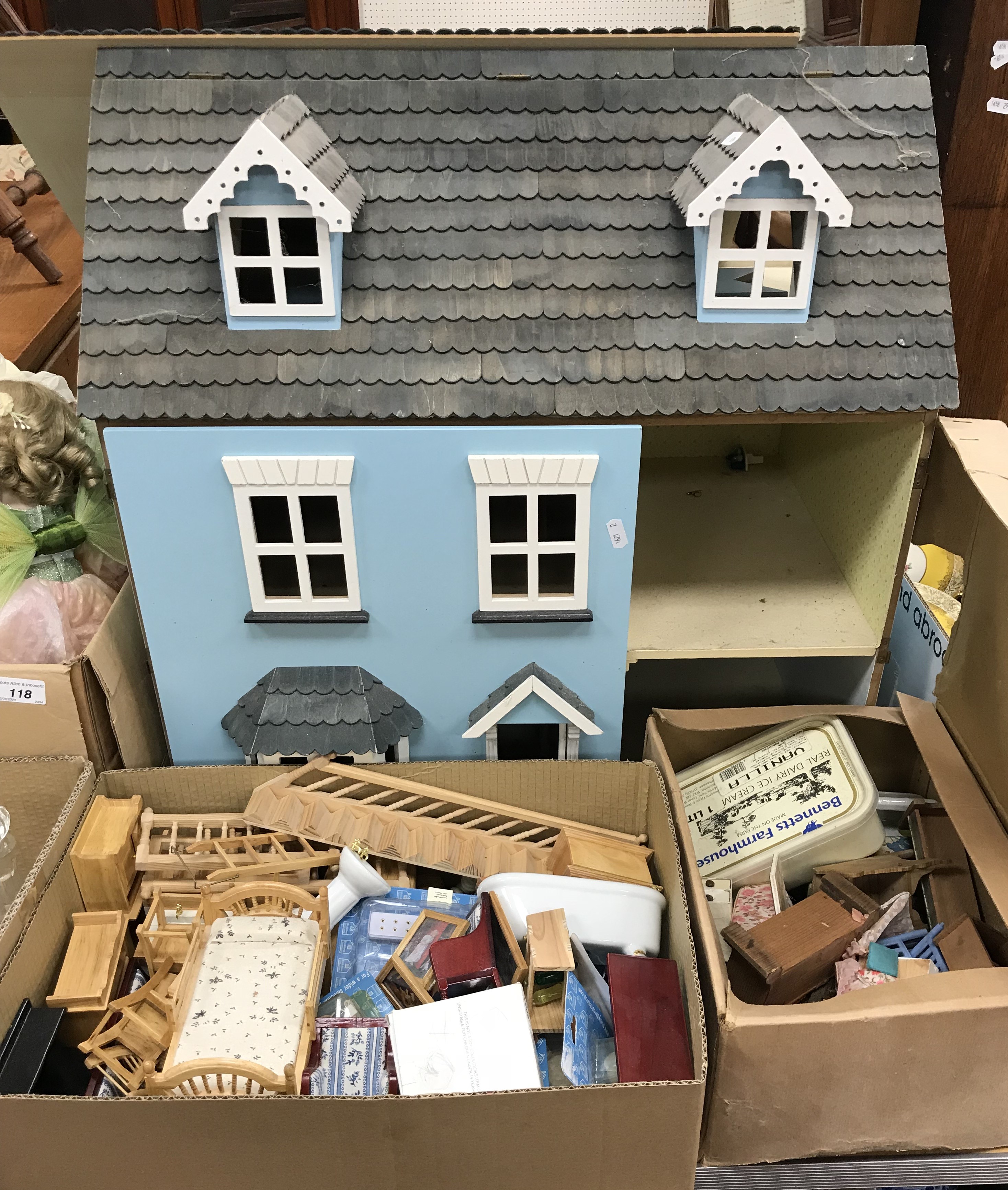 A modern dolls' house, the blue front op