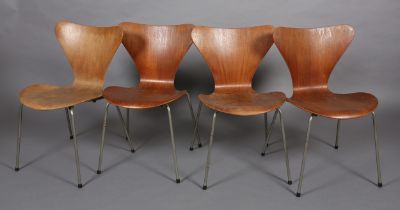 Arne Jacobsen (1902-1971) for Fritz Hansen, Ant chairs (series 7), a set of four, teak veneered