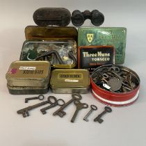 A small quantity of hardware including picture hanging split rings, quantity of vintage keys, a lock