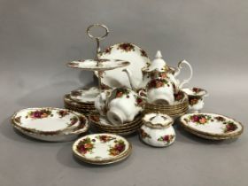 A quantity of Royal Albert Old Country Roses pattern tea ware