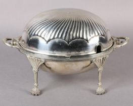 A LATE 19TH/EARLY 20TH CENTURY SILVER PLATED CYLINDER BREAKFAST TUREEN, by Walker & Hall, of Regency