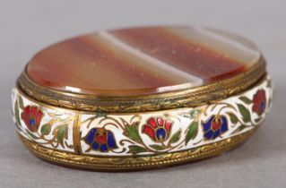 A LATE 19TH CENTURY FRENCH BANDED AGATE, gilt metal and champlevé enamel box of oval outline, 6.25cm