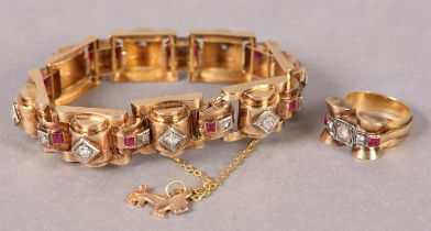 AN ART DECO RUBY AND DIAMOND BRACELET AND RING SUITE, c1930, in 15ct rose gold and silver, the Old