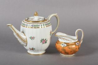 AN 18TH CENTURY TEAPOT, the lid having an acorn gilt finial, the fluted body of barrel shape painted