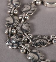 GEORG JENSEN 96 96A SUITE OF MOONLIGHT GRAPES SILVER NECKLACE AND BRACELET, in recurring leaf and