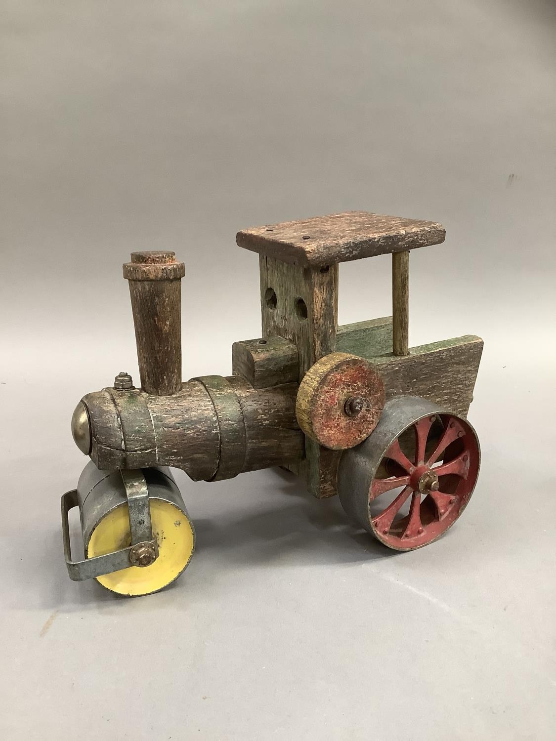 A wooden and steel model of a traction engine together with a counter bell, a mahogany boxed set - Image 2 of 3