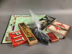 Vintage games including Monopoly, Mastermind, dominoes, draughts etc