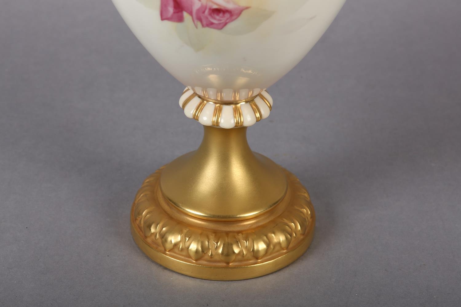 A Royal Worcester urn-shape vase and over painted by W H Austin with red and pink roses, signed - Image 9 of 9