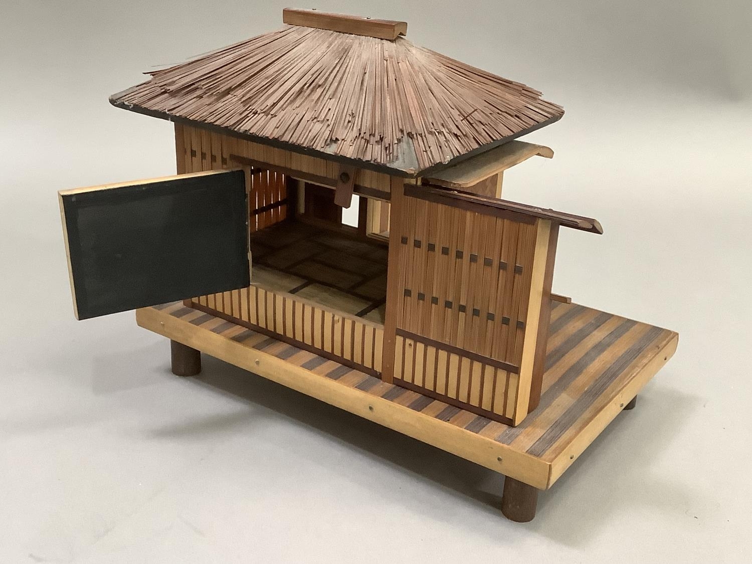 Model of a Japanese house raised on a platform and with bamboo feet. 23.5cm wide x 15.5cm deep x - Image 3 of 3