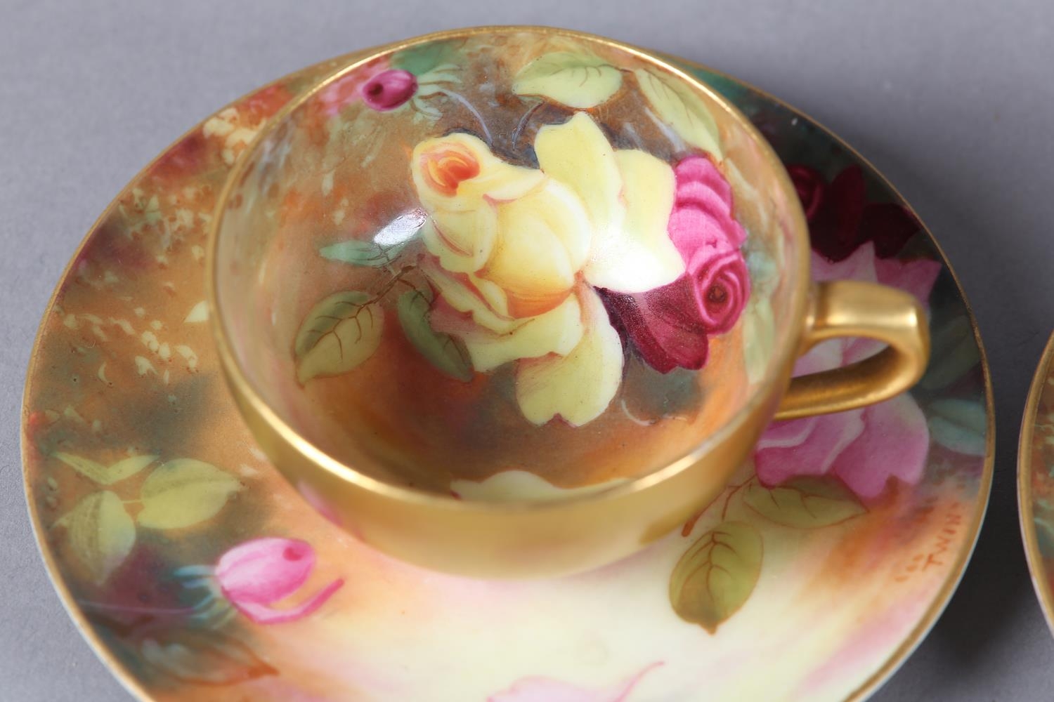 A pair of Royal Worcester cabinet cups and saucers, painted with yellow and pink roses, signed Twin, - Image 4 of 8