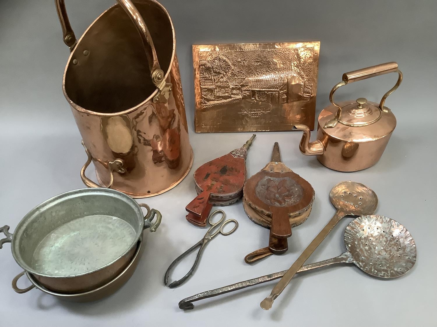 A copper coal hod, two coppered tin dishes, copper kettle of oval outline, two copper chestnut - Image 5 of 5