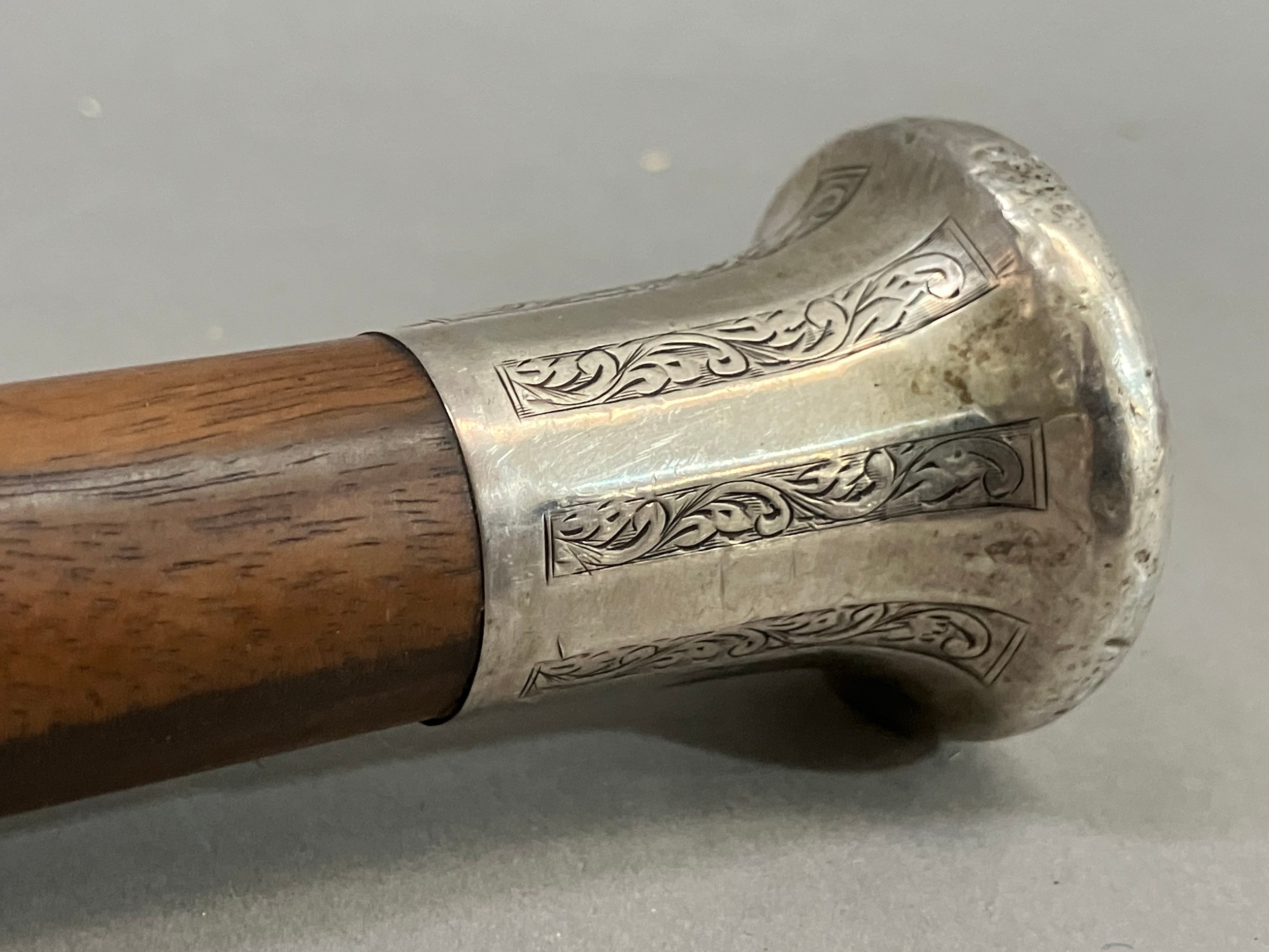 A Victorian silver handled hard wood walking cane with monogram, 91cm - Image 2 of 3