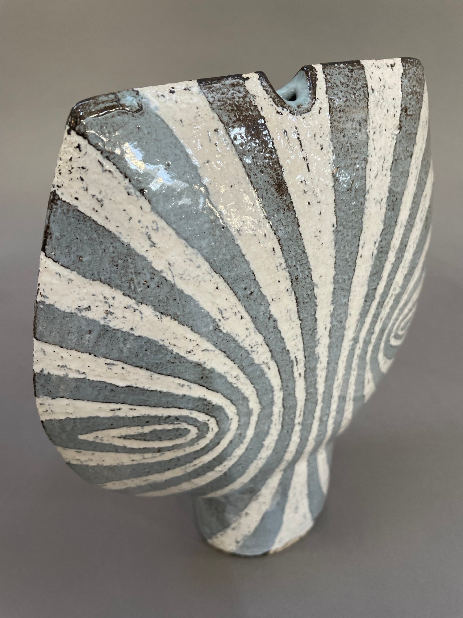 ARR Tony Sugden 20th/21st century, A stoneware grey and white glazed spade vase, painted 'S' mark to - Image 3 of 5