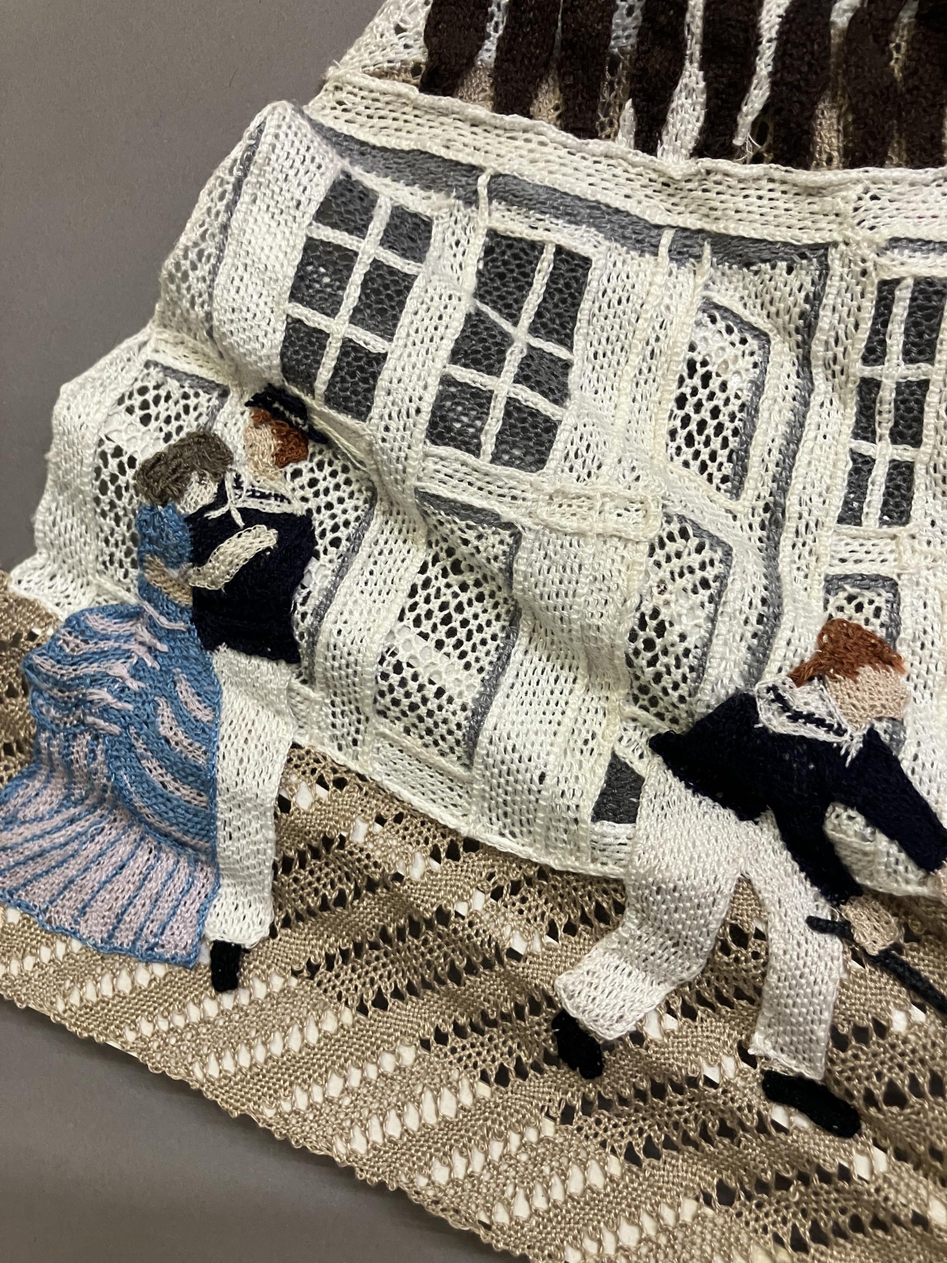 Ann Collier: a unique fan from the Gilbert and Sullivan series, needle lace against a bobbin ground, - Bild 2 aus 6