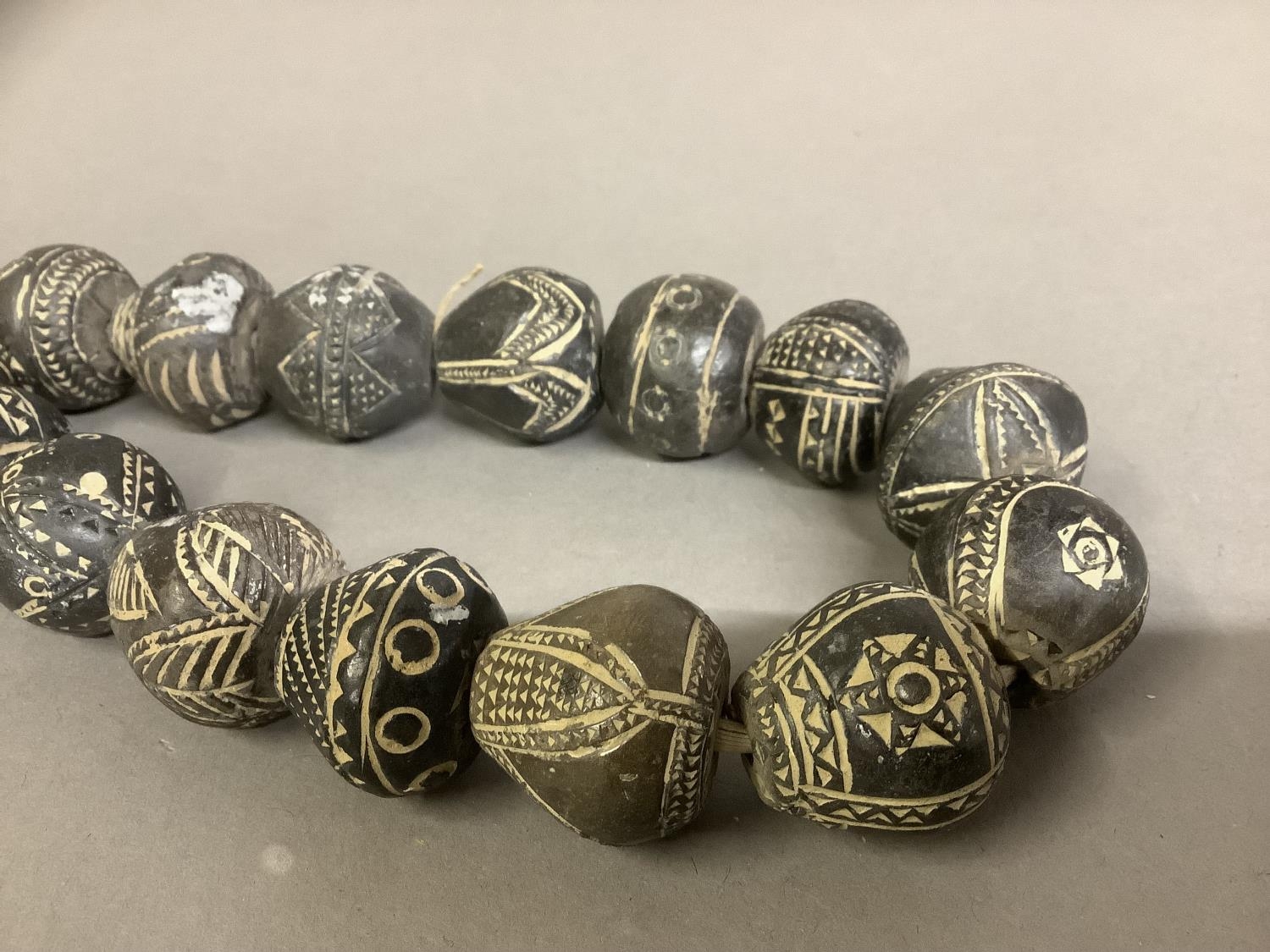 Trade Beads: the following 20 lots are from a small private collection mainly sourced in Northern - Image 2 of 3
