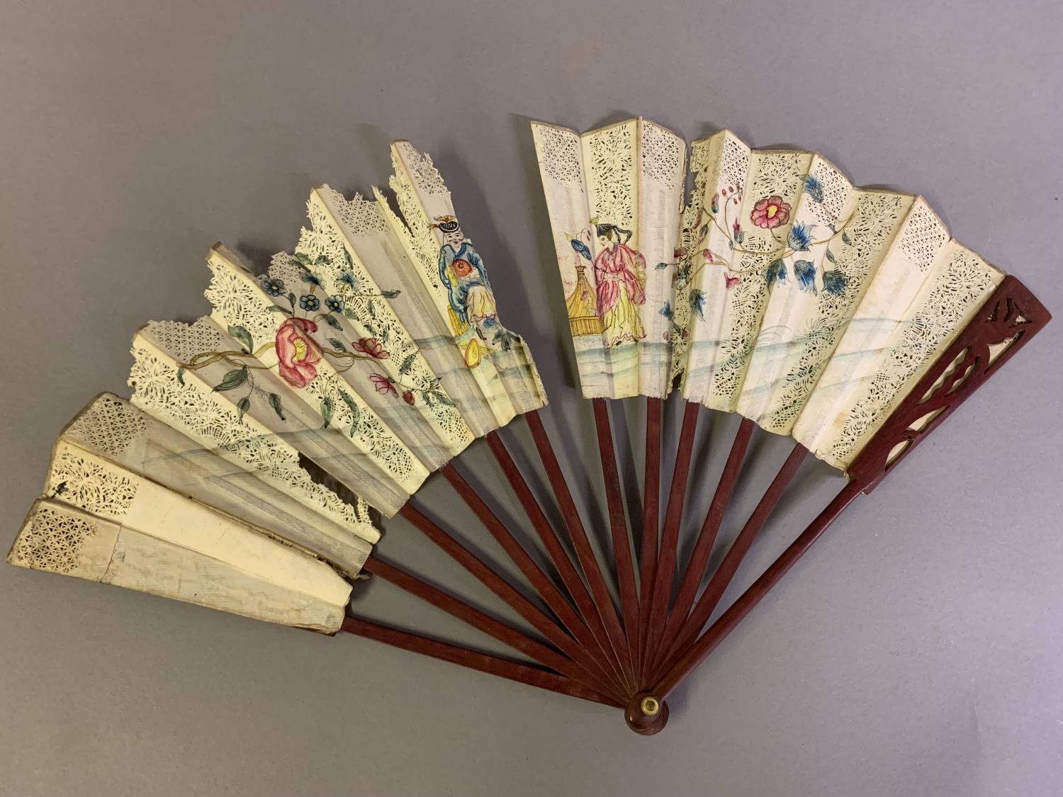 The 18th century: a very classical folding fan, the double paper leaf with central cartouche showing - Image 6 of 7
