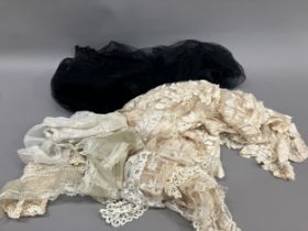 Antique lace collars: a selection of mainly large collars, to include a Bedfordshire lace bertha;