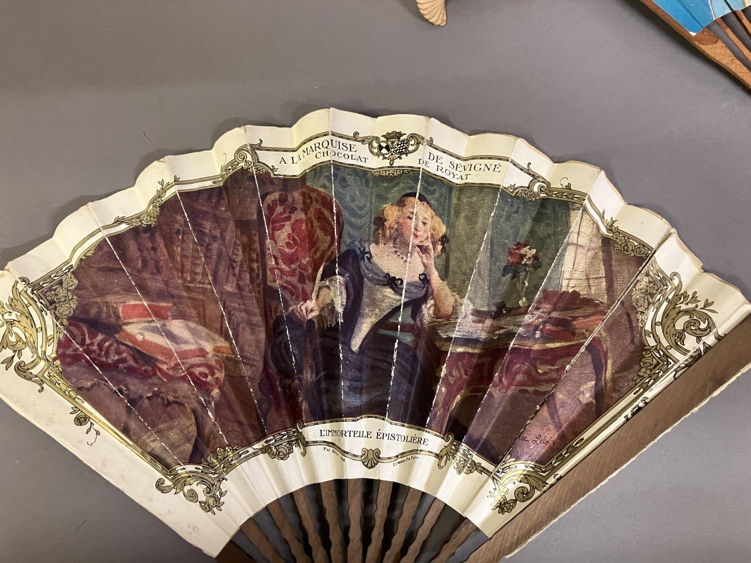 Advertising fans: a French paper fan in fontange form on wood monture for the Samaritaine de Luxe, - Image 3 of 5