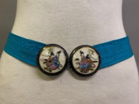 An early 20th Century Japanese belt buckle, an exquisite example of hand painted enamel and gilded