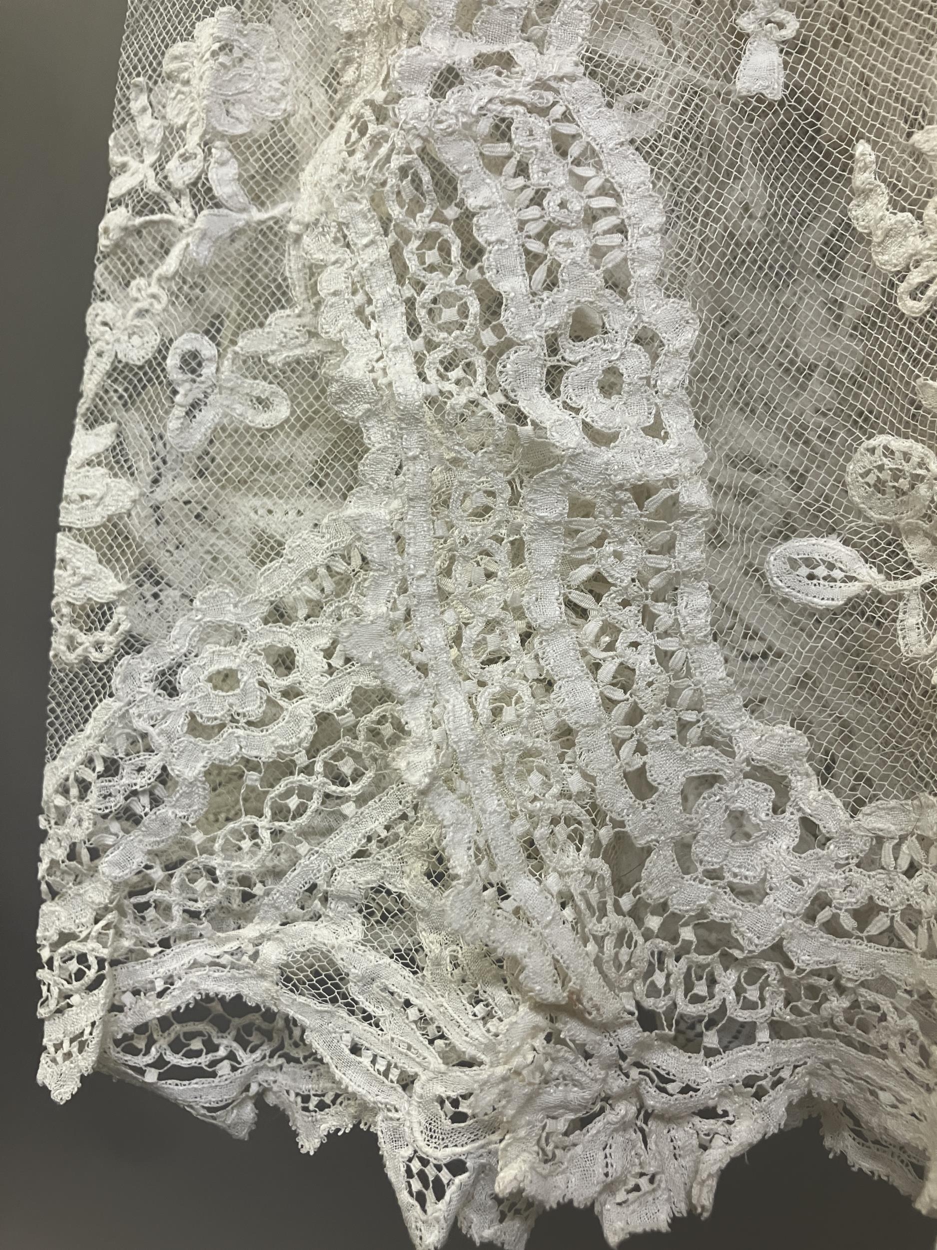 Antique Lace: an elaborate late 19th century Honiton lace wedding veil, the net densely applied with - Image 3 of 4