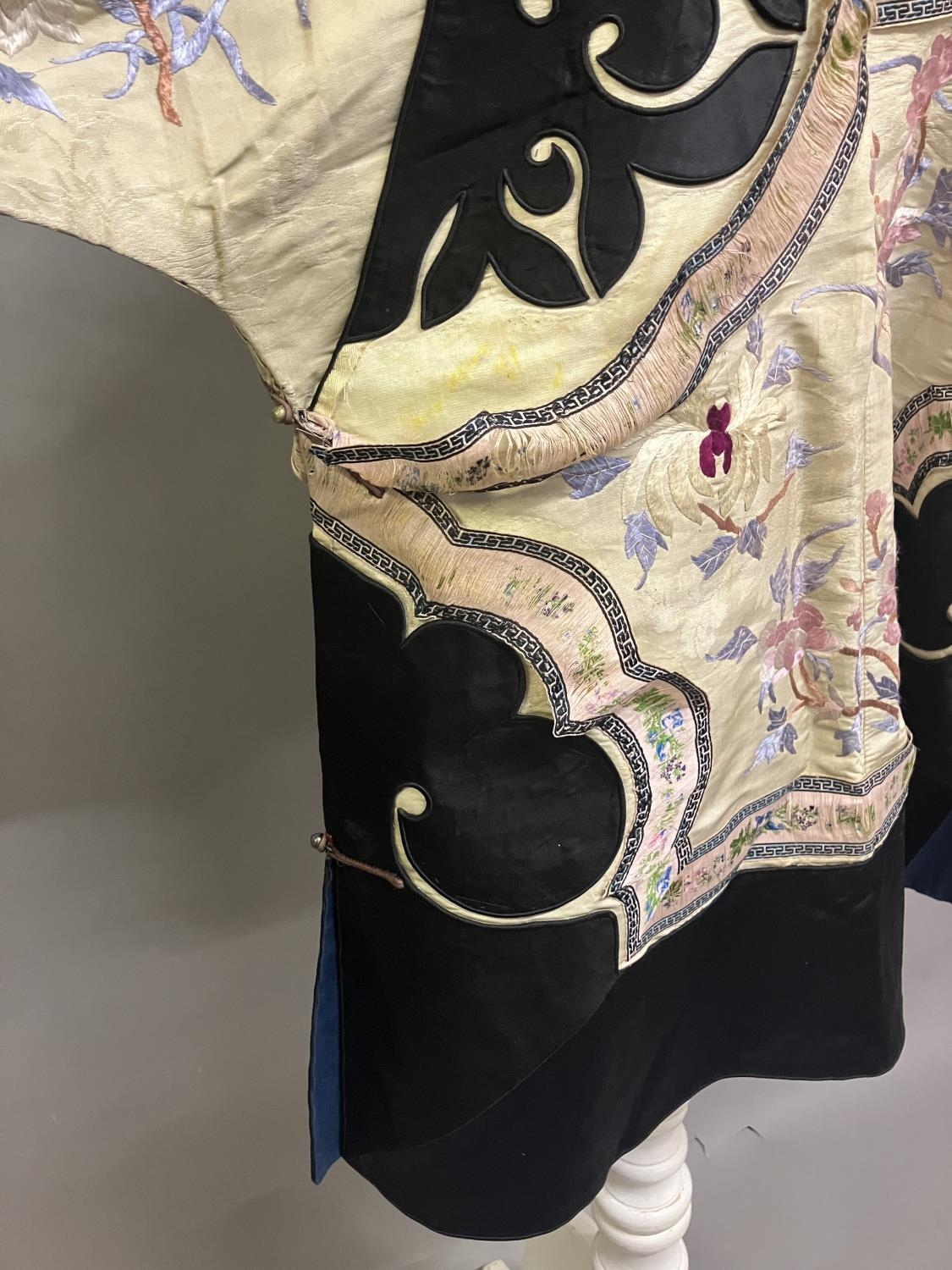 An antique Chinese embroidered silk jacket, Ru, closure to the right, with 5 metal bobble buttons, - Image 7 of 13