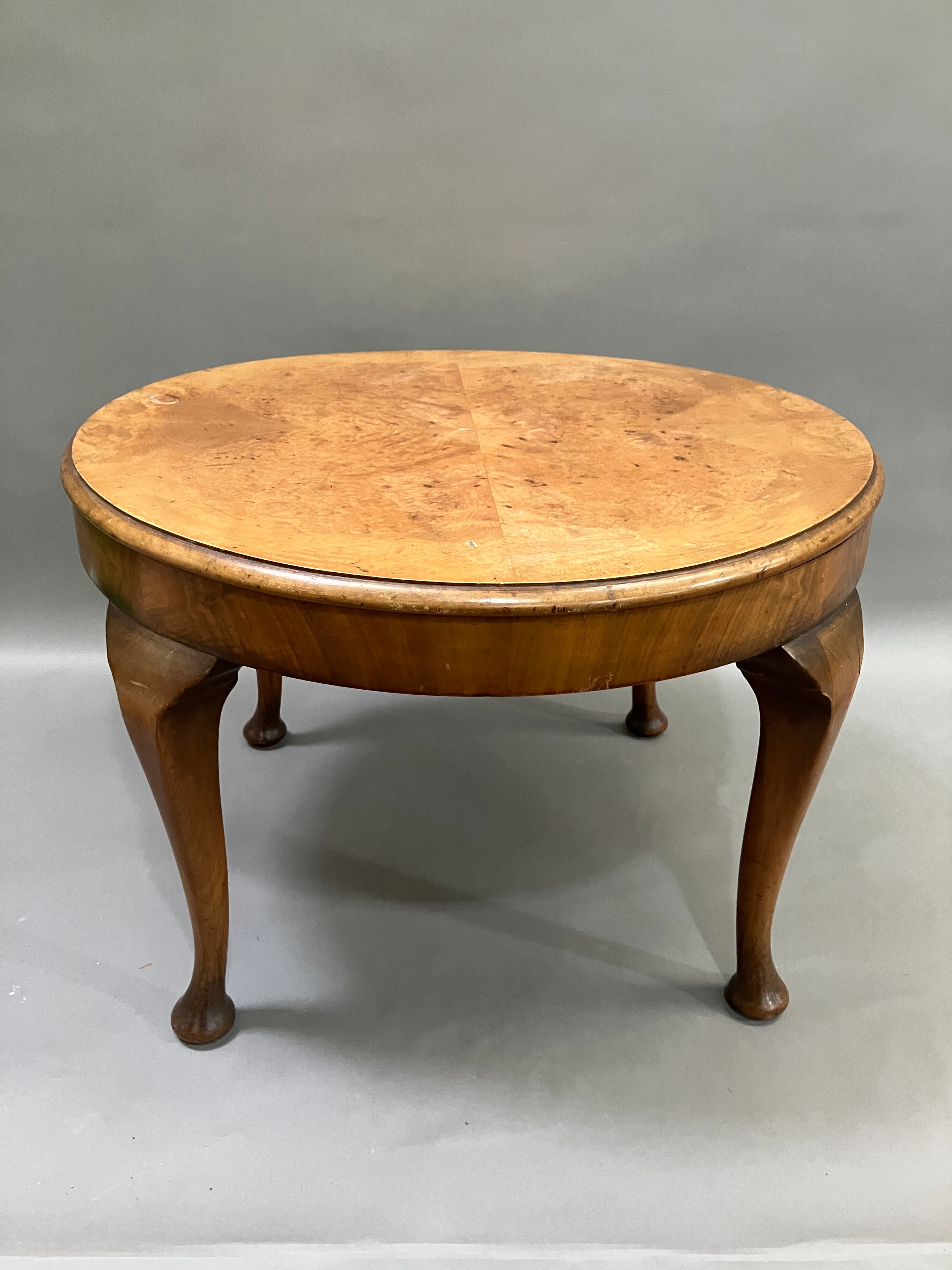 A walnut quarter veneered occasional table on cabriole legs with pad feet, 60cm - Image 2 of 2