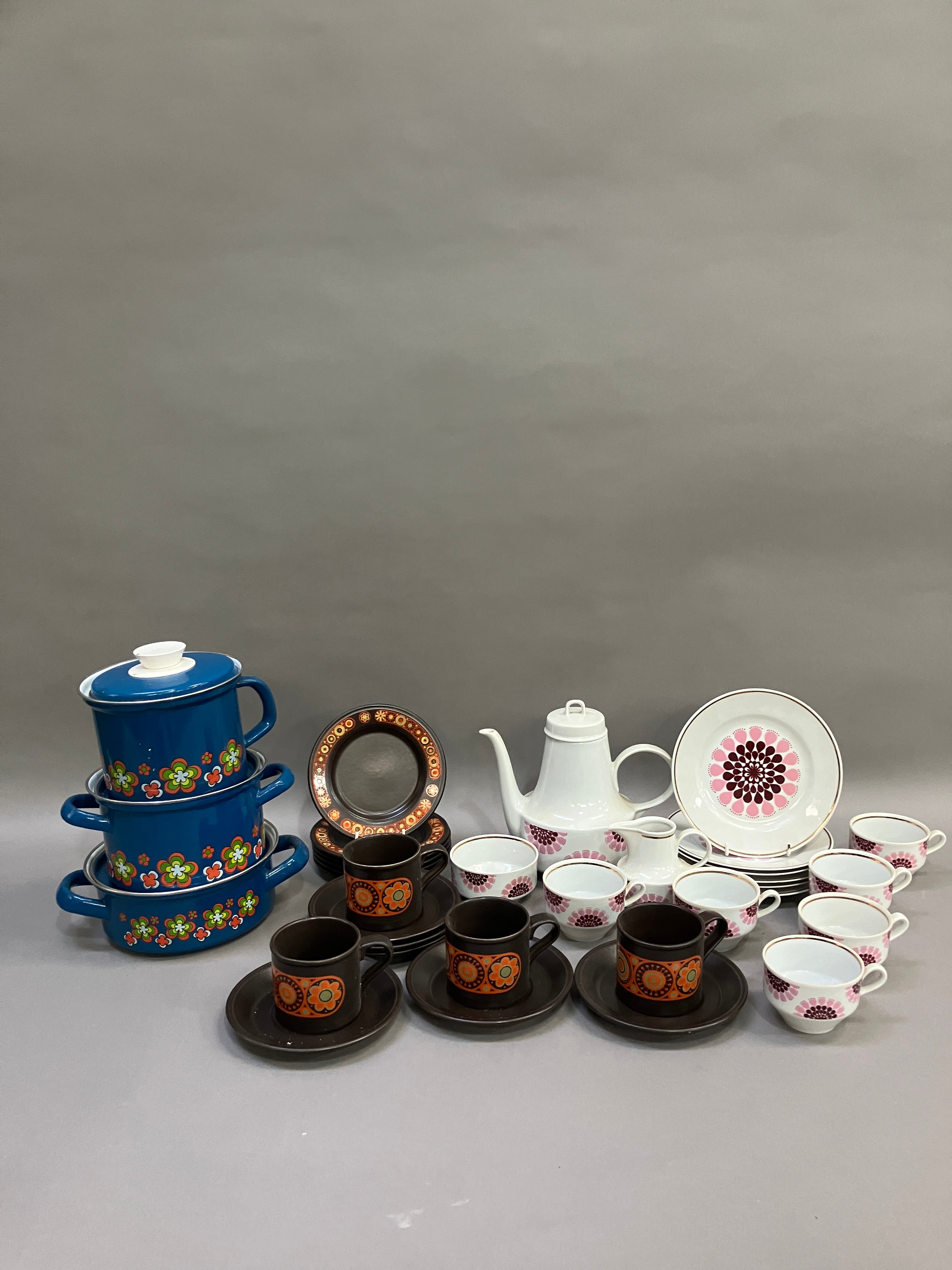 A collection of 1970s items including a pink and white coffee pot cups and tea plate, a brown - Image 2 of 2
