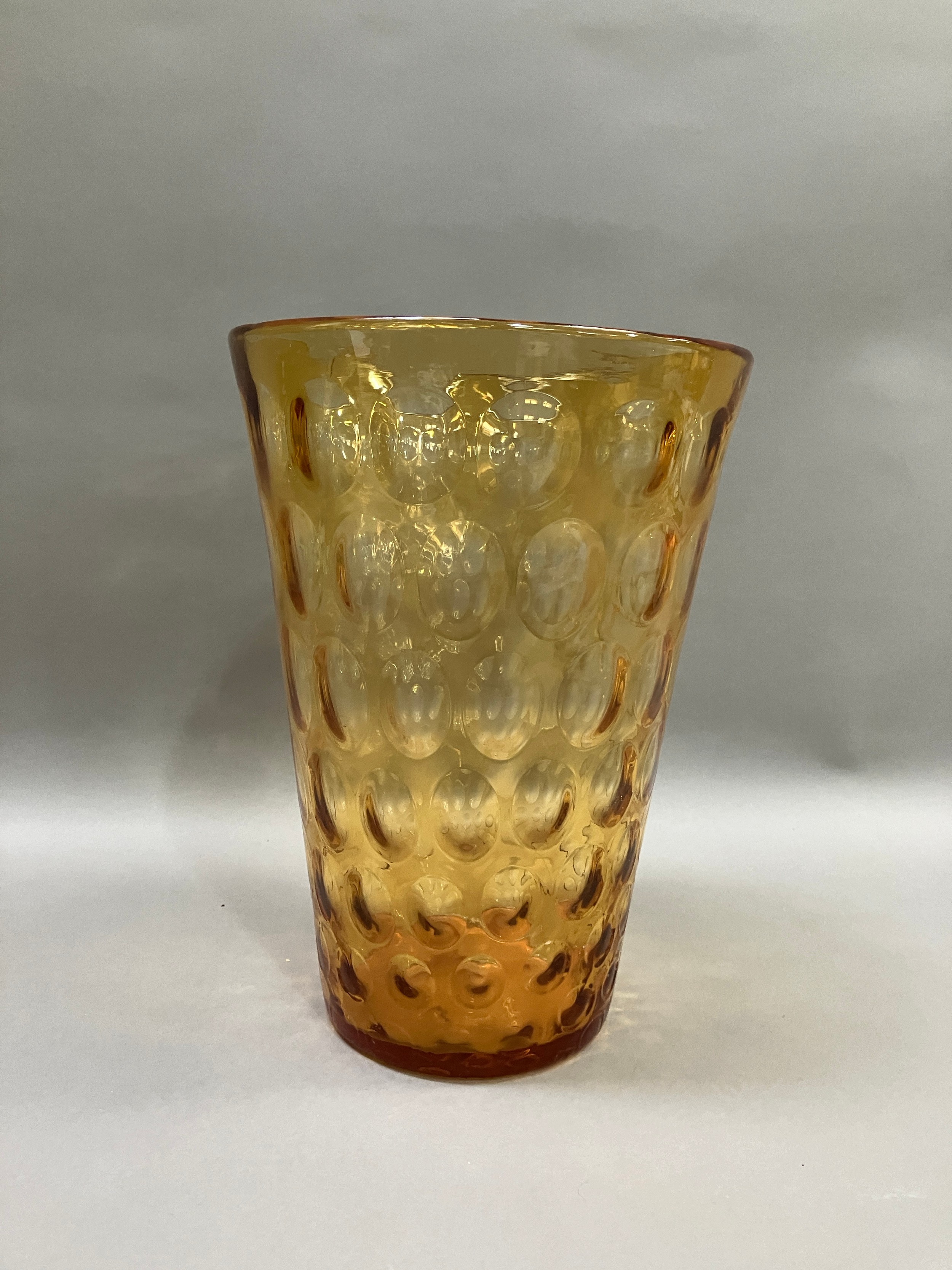 An Art Deco amber glass flower vase of tapered cylindrical form - Image 3 of 3