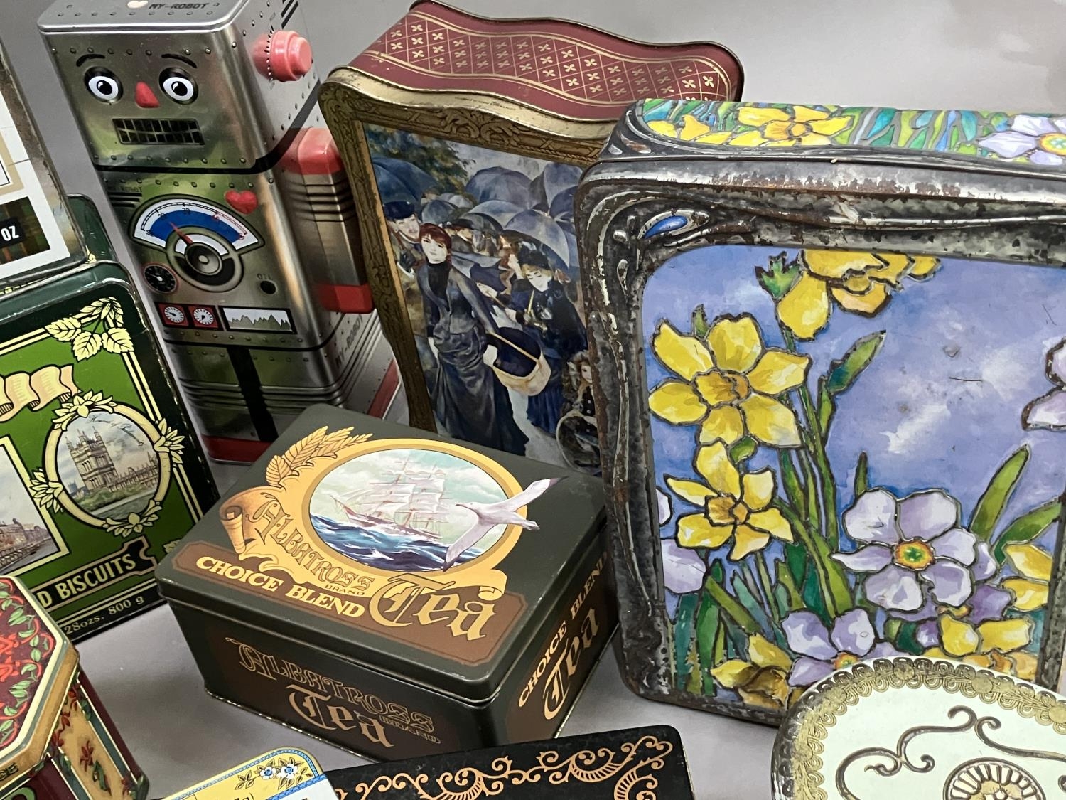 A collection of modern printed tins - Image 4 of 6