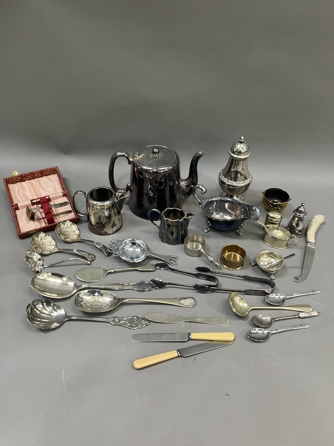 A collection of silver plated ware including sugar sifter, teapot, hot water jug etc - Image 2 of 2