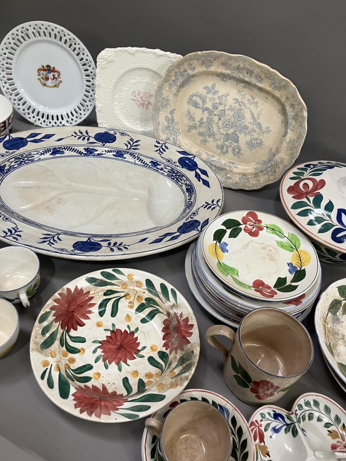 A part pottery service painted with stylised flowers including tureen, plates in different sizes, - Image 4 of 4