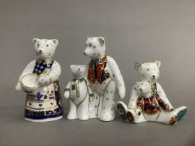 A Royal Crown Derby family group of teddy bears including mother bear, father bear with young and