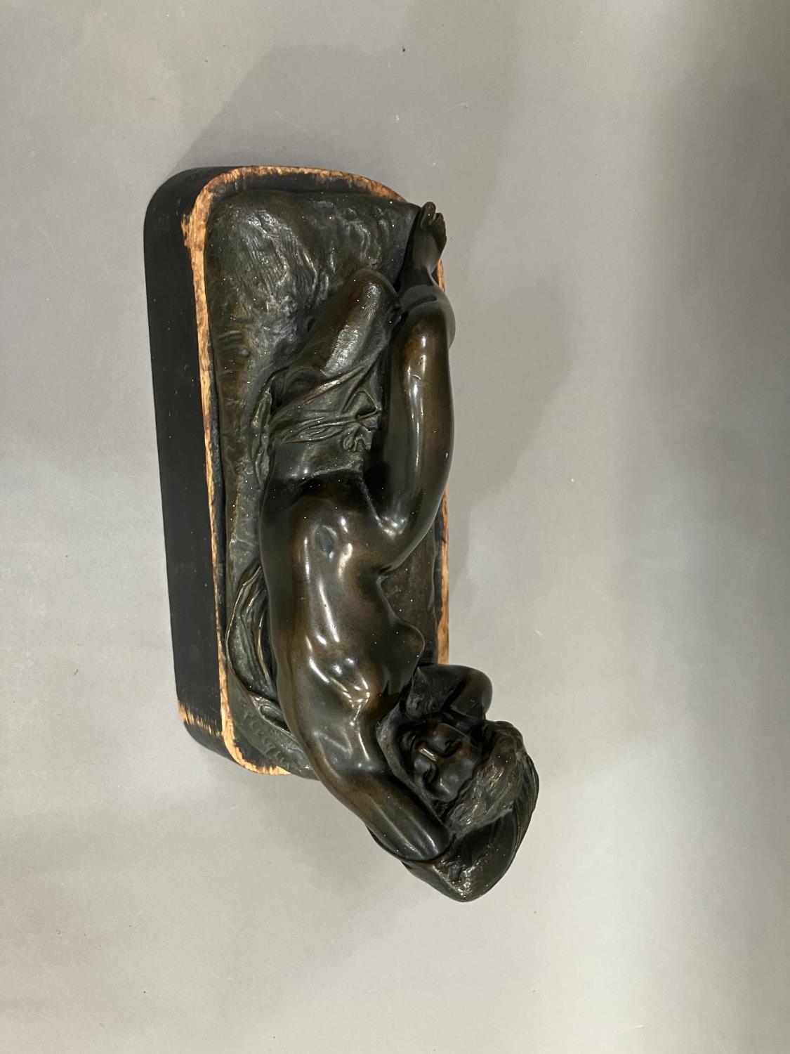 A cast bronze model of a nude woman reclining, indistinctly signed on base 26cm long - Image 3 of 5