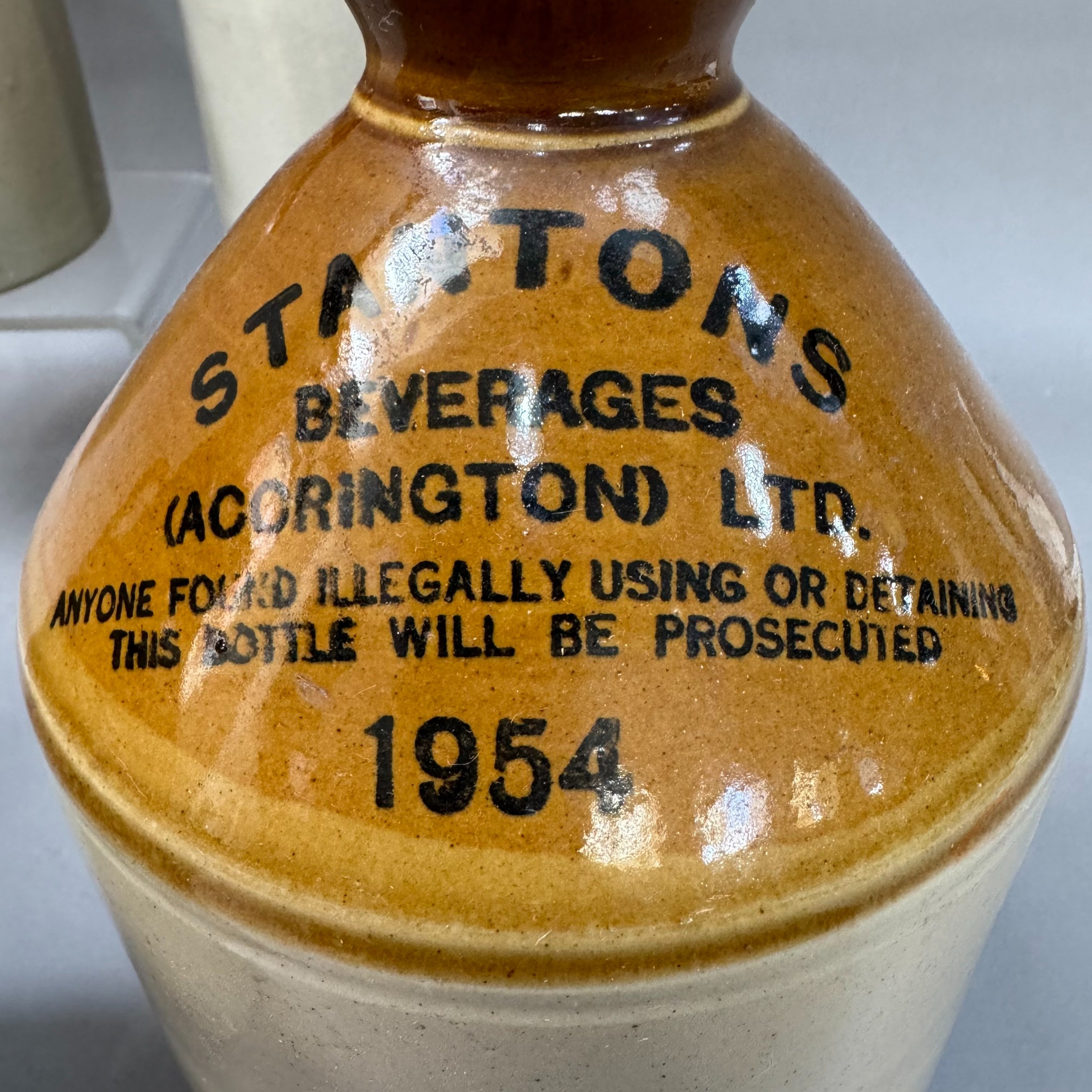 Two stoneware brown dipped stone ware flagons lettered for Hollows and Fentiman botanical brewers, - Image 3 of 4