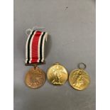 Two WWII victory medals to 2276 PTE H D Holdron, five lond Regt and SJT W Warren 28 lond Regt plus