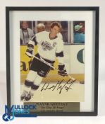 Wayne Gretzky Ice Hockey Los Angeles Kings Signed Photograph, framed and mounted size 27cm cm x