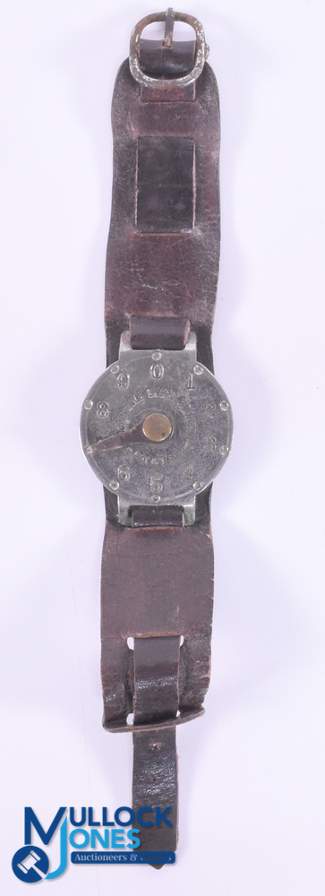 Interesting 20thc Brooks Golf Score Counter Watch - c/w the original leather wrist strap - stainless - Image 2 of 2