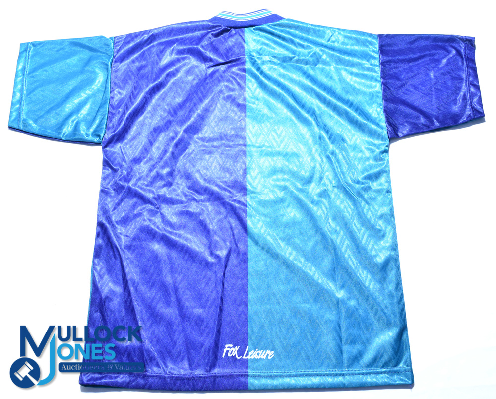 1995-1996 Leicester City FC Third kit shirt - Fox Leisure / Walkers Crisps, size 38/40, blue/ - Image 2 of 2