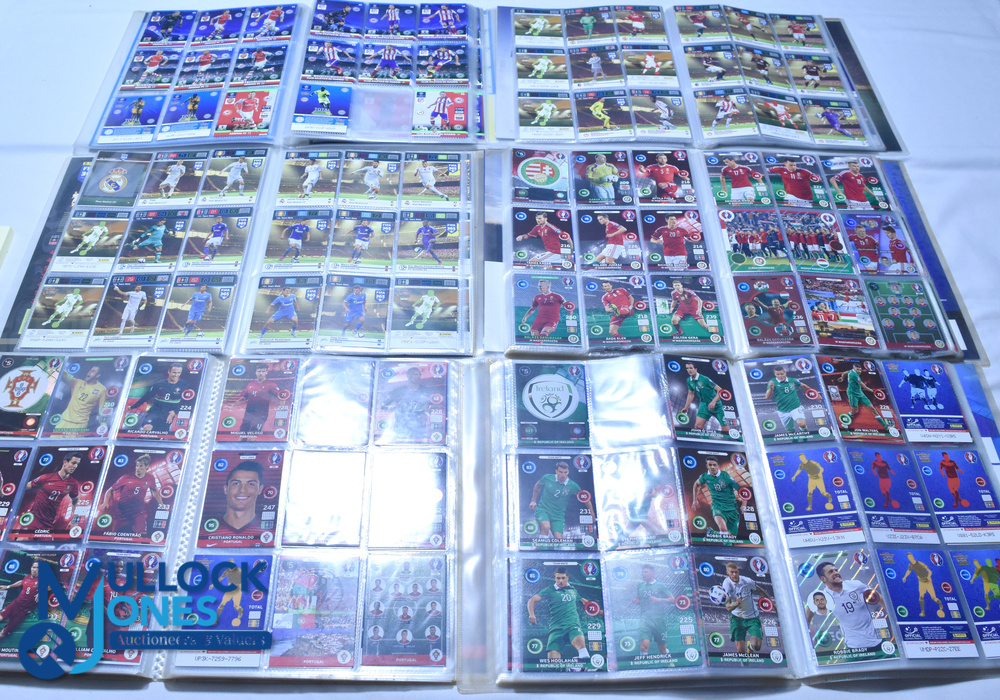 Lot of Panini Adrenalyn Trading Cards. Champions League 2014-2015 - folder with 195+ Cards. UEFA - Image 2 of 2