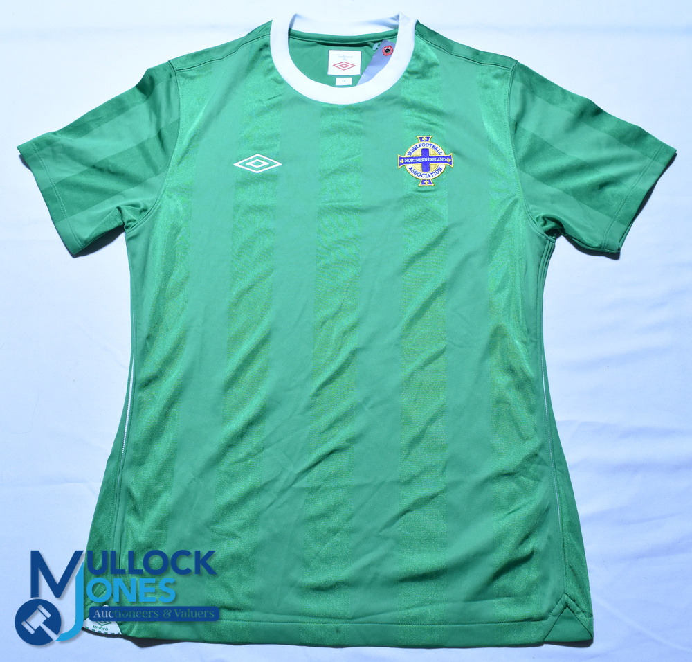 2010-2012 Northern Ireland FC home football shirt. Umbro, size 12, green, with tags