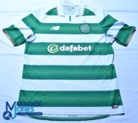 Celtic FC home football shirt 2016-2017 - New Balance / Dafabet - Size M, green/white, short