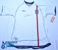 England FC home football shirt 2001-2003 signed by unknown, size XL, white, short sleeves with tags