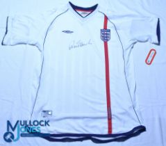 England FC home football shirt 2001-2003 signed by unknown, size XL, white, short sleeves with tags